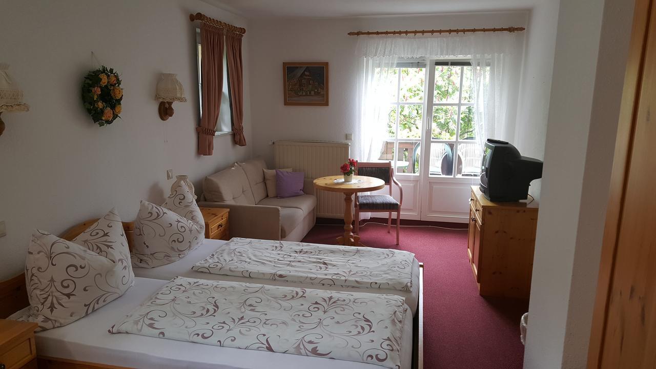 Jaegerheim Loebsal Hotel Lobsal Bagian luar foto