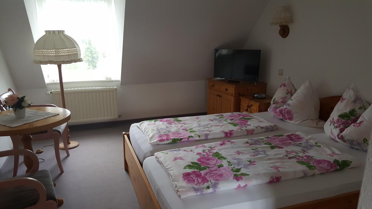 Jaegerheim Loebsal Hotel Lobsal Bagian luar foto